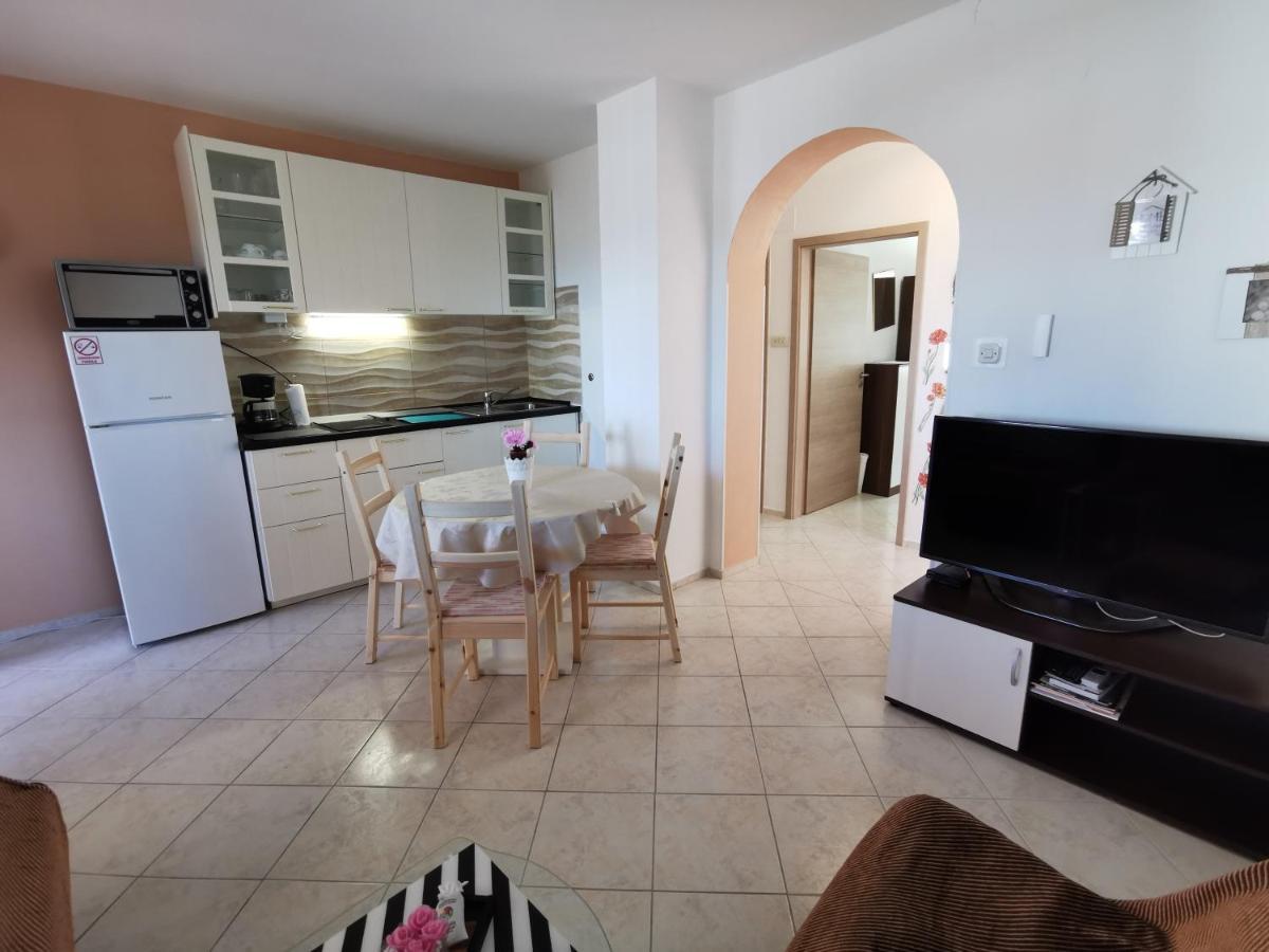 Apartments With A Swimming Pool Punat, Krk - 5378 ภายนอก รูปภาพ